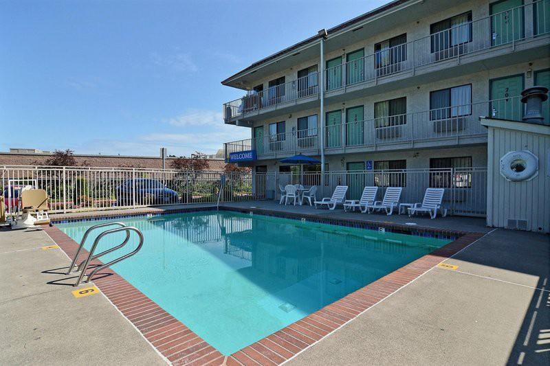 Motel 6-Kirkland, Wa - North Kirkland Luaran gambar