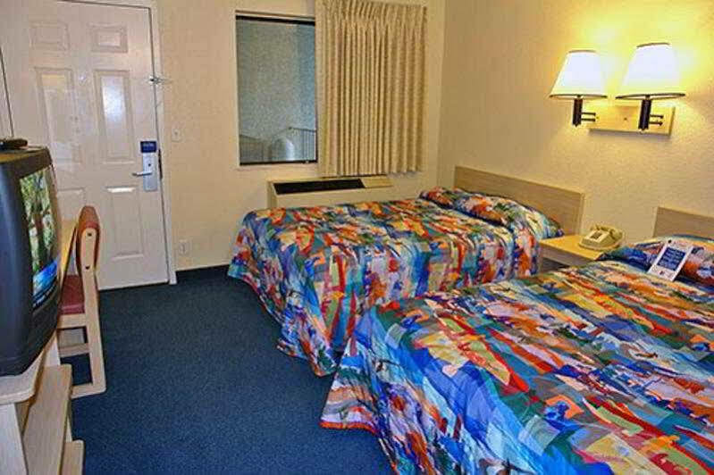 Motel 6-Kirkland, Wa - North Kirkland Luaran gambar